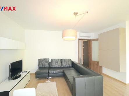 Pronájem bytu, 2+kk, 60 m²