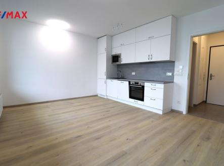 Pronájem bytu, 1+kk, 40 m²