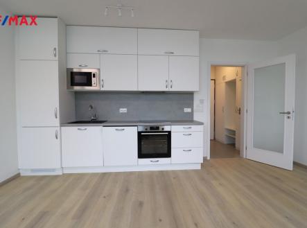 Pronájem bytu, 1+kk, 40 m²