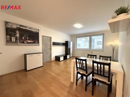 Pronájem bytu, 3+kk, 70 m²