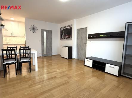 Pronájem bytu, 3+kk, 70 m²