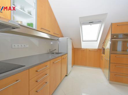 Prodej bytu, 3+kk, 82 m²