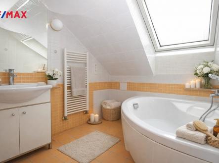 Prodej bytu, 3+kk, 82 m²