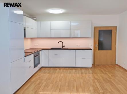 Pronájem bytu, 2+kk, 60 m²