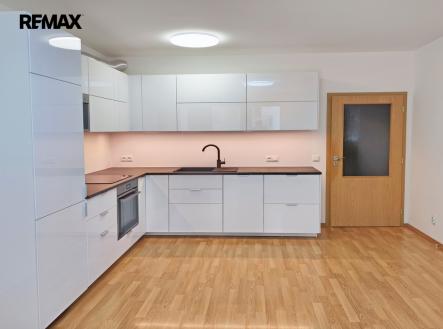 Pronájem bytu, 2+kk, 60 m²