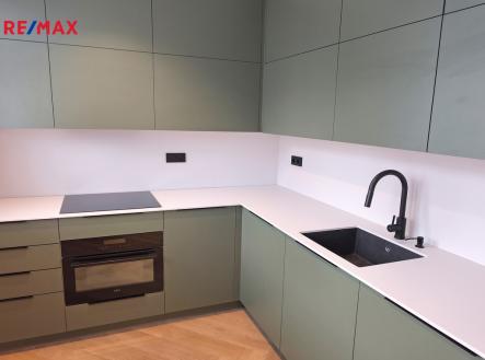 Pronájem bytu, 2+kk, 53 m²