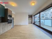 Pronájem bytu, 1+kk, 42 m²