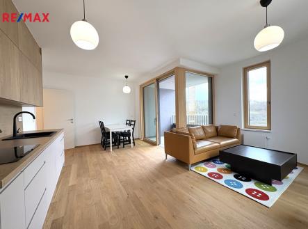 Pronájem bytu, 2+kk, 62 m²