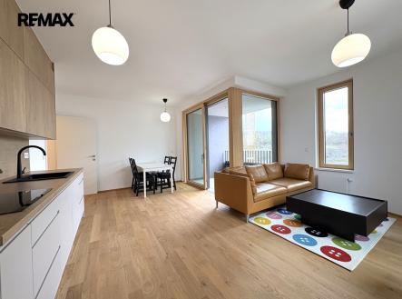 Pronájem bytu, 2+kk, 62 m²