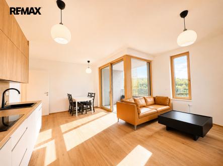 Pronájem bytu, 2+kk, 62 m²