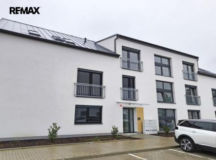 Pronájem bytu, 2+kk, 67 m²