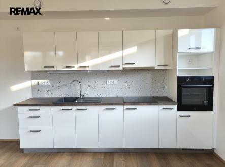 Pronájem bytu, 2+kk, 67 m²