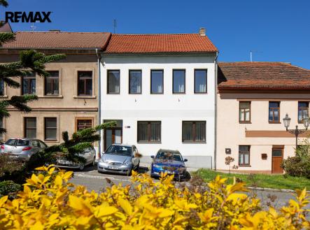 Prodej nájemního domu, 193 m²