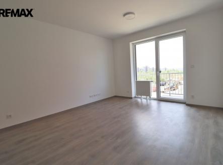 Pronájem bytu, 1+kk, 30 m²