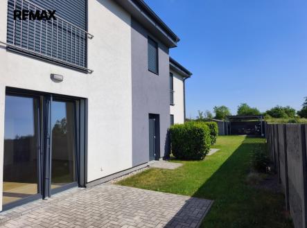 Pronájem bytu, 2+kk, 63 m²
