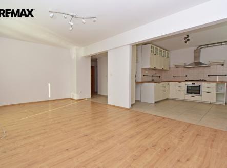 Pronájem bytu, 3+1, 83 m²