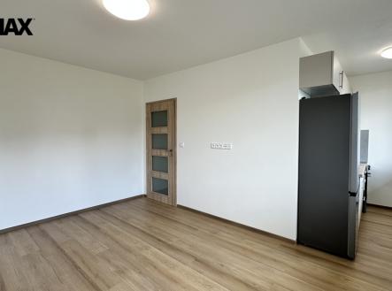 Pronájem bytu, 1+kk, 33 m²