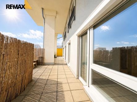 Pronájem bytu, 3+kk, 126 m²