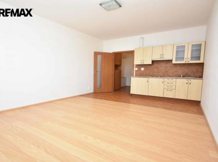 Pronájem bytu, 1+kk, 28 m²
