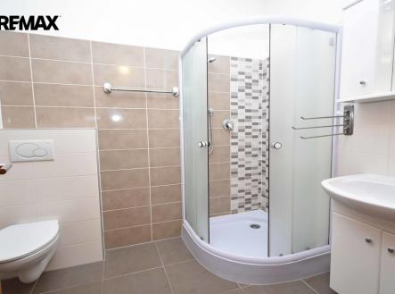 Pronájem bytu, 1+kk, 28 m²