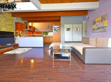 Pronájem domu/vily, 164 m²