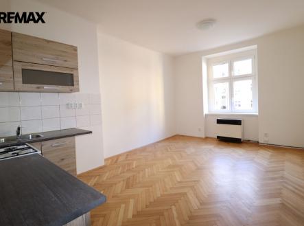 Pronájem bytu, 2+kk, 41 m²