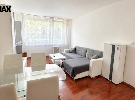 Pronájem bytu, 2+kk, 43 m²
