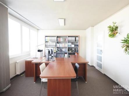 Pronájem - kanceláře, 35 m²