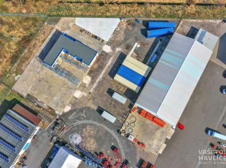 Pronájem - skladovací prostor, 368 m²