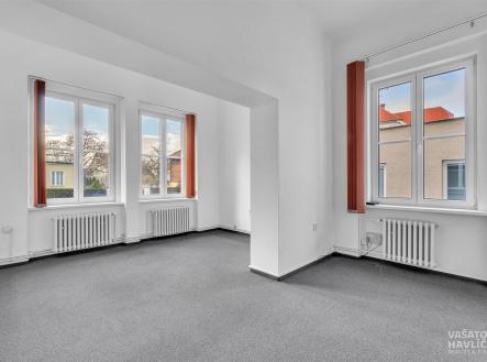 Pronájem - kanceláře, 104 m²