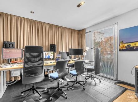 Pronájem bytu, 3+kk, 100 m²