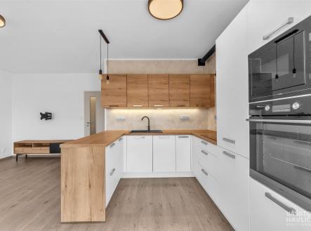 Pronájem bytu, 2+kk, 60 m²