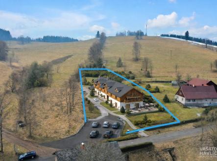 Prodej pozemku pro komerční výstavbu, 7 647 m²