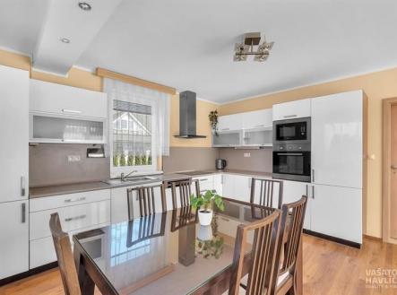 Pronájem domu/vily, 101 m²