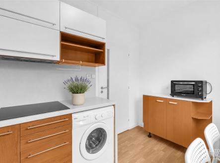 Pronájem bytu, 1+1, 32 m²