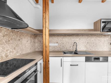 Pronájem bytu, 3+kk, 80 m²