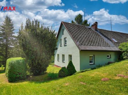 Prodej - dům/vila, 271 m²