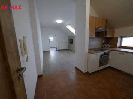 Pronájem bytu, 2+kk, 56 m²