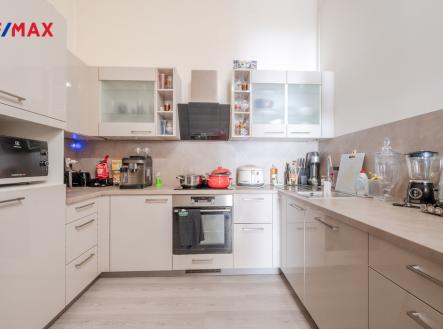 Prodej bytu, 3+kk, 76 m²