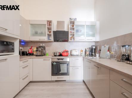 Prodej bytu, 3+kk, 76 m²