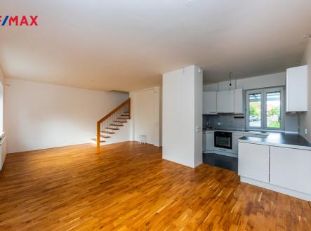 Pronájem domu/vily, 160 m²