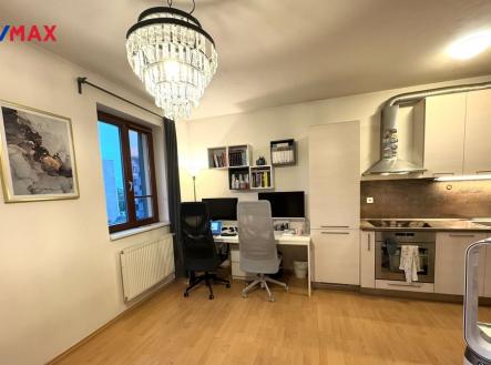 Pronájem bytu, 1+kk, 30 m²