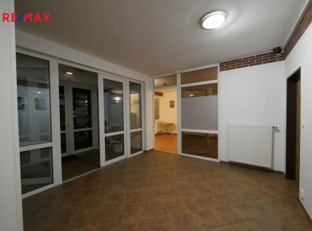 Pronájem kanceláře, 16 m²