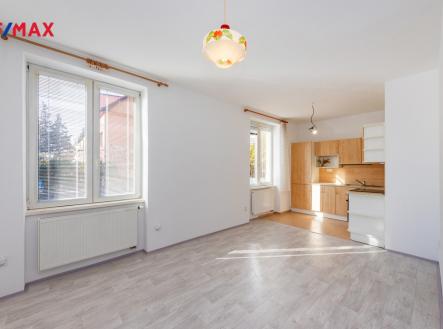 Pronájem bytu, 3+kk, 76 m²