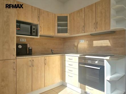 Pronájem bytu, 3+kk, 76 m² obrázek