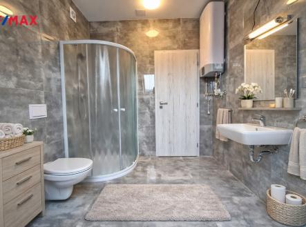 Pronájem bytu, 2+1, 96 m²