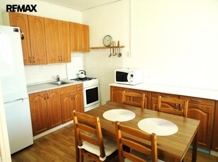 Pronájem bytu, 3+1, 56 m²