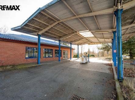 Prodej obchodní prostor, 200 m²