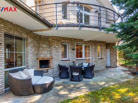 Prodej kanceláře, 433 m²