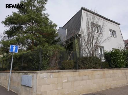 Pronájem domu/vily, 260 m²